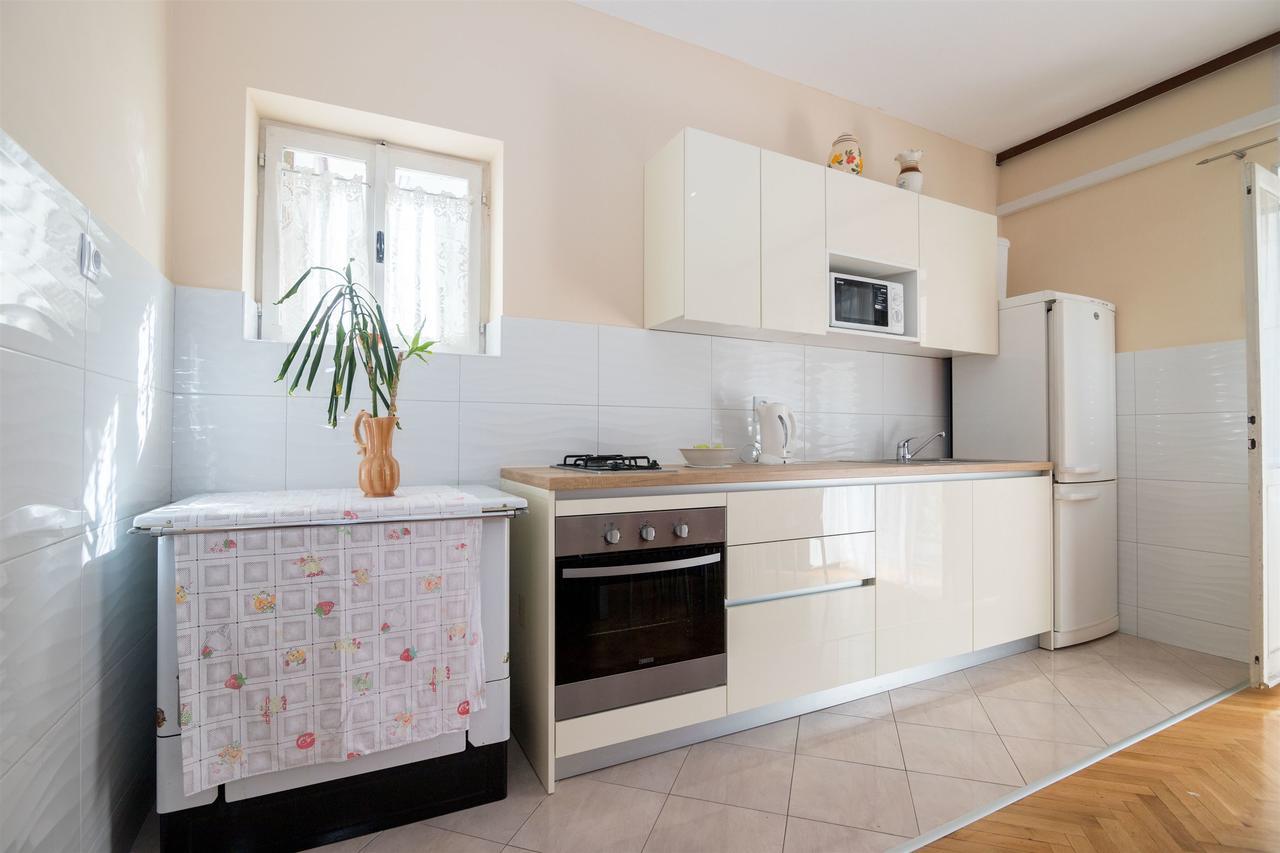 Apartments Zeljko Makarska Luaran gambar