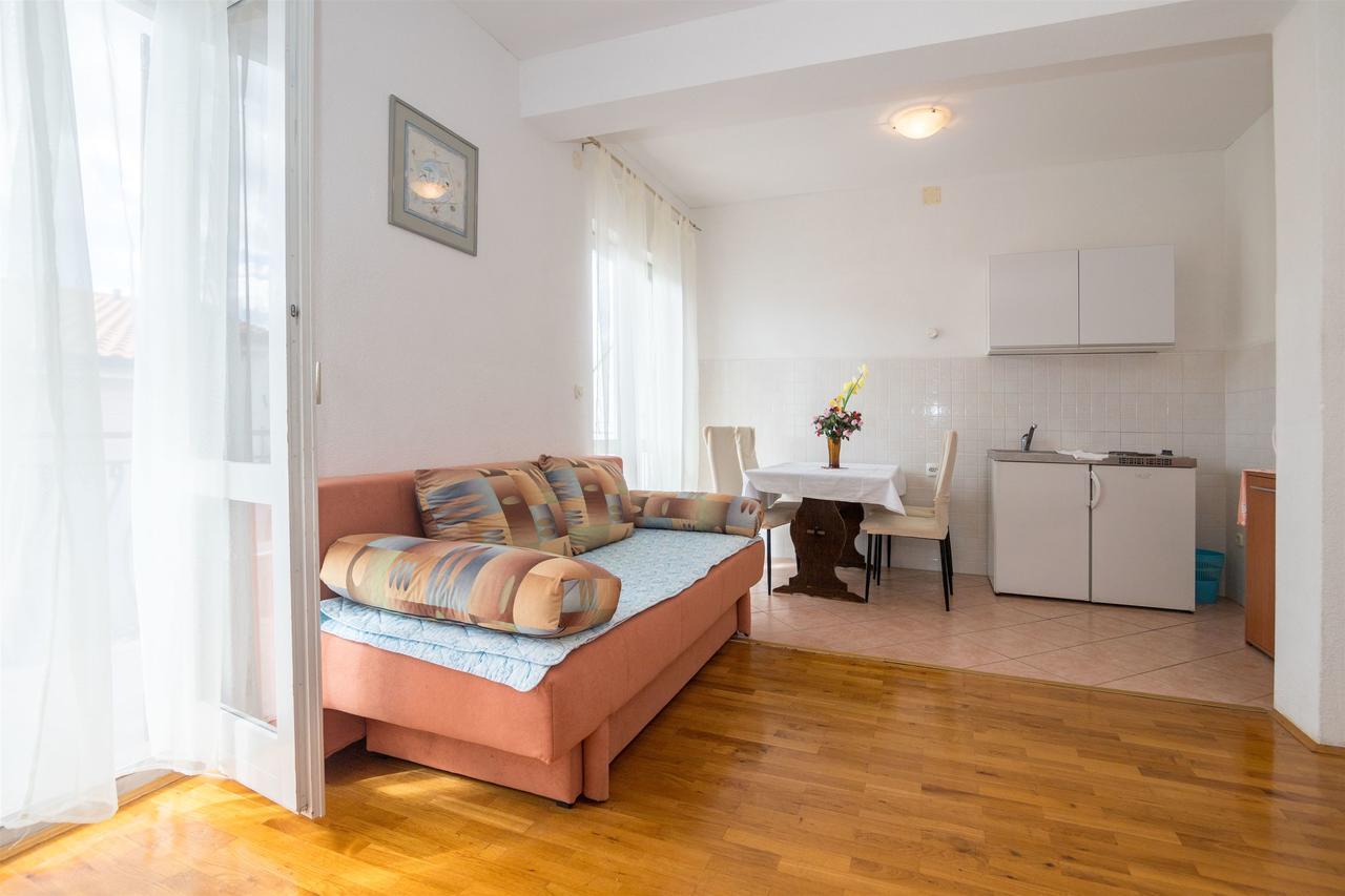 Apartments Zeljko Makarska Luaran gambar