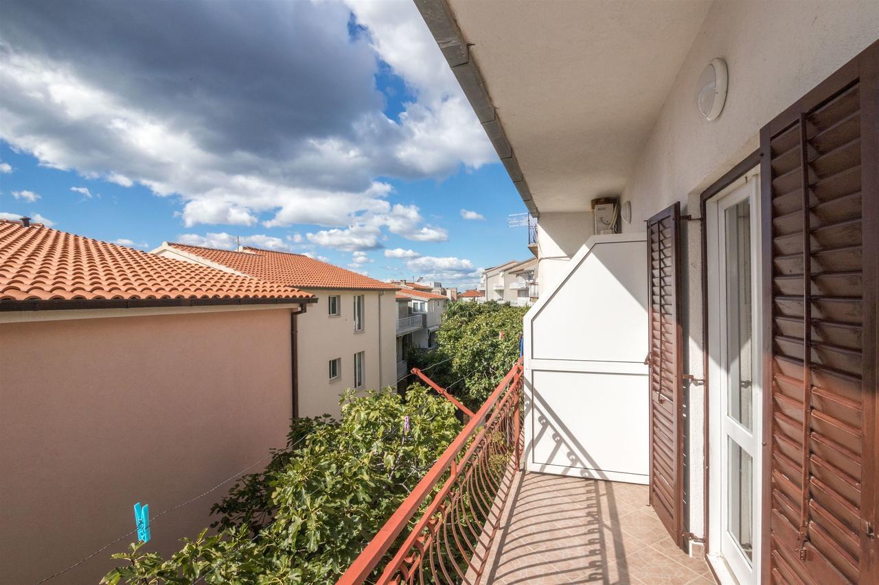 Apartments Zeljko Makarska Luaran gambar