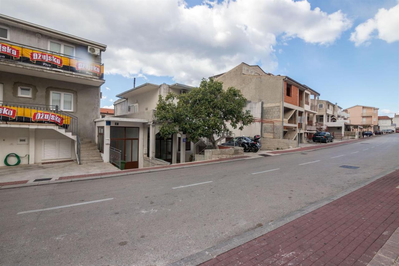 Apartments Zeljko Makarska Luaran gambar